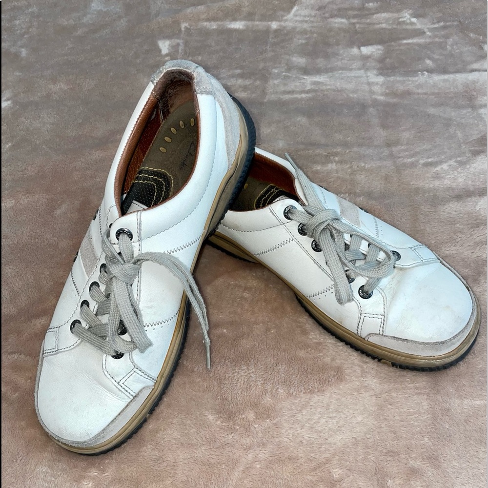 CLARKS LEATHER VINTAGE